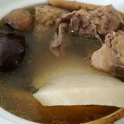 党参沙参腐竹烤麸桂圆红枣煲鸡