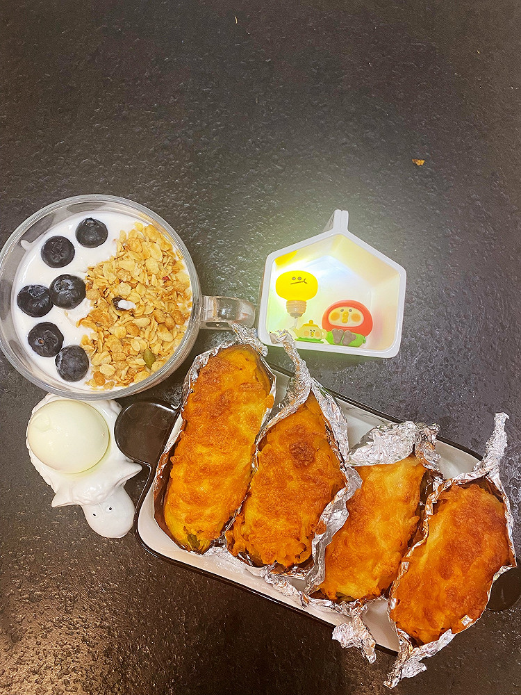 暖冬三件套之一烤红薯的做法
