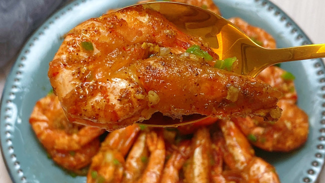 超级酥脆的椒盐虾，颜值Max家里人都说比饭馆的还好吃的做法