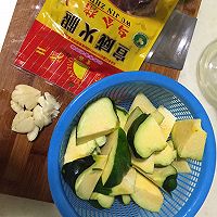生焖七叶瓜的做法图解1