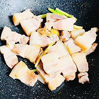 #浓情端午 粽粽有赏#端午茨菇烧肉家常菜的做法图解6