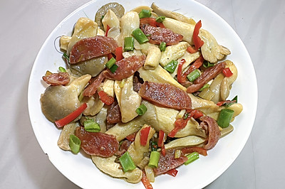 凤尾菇炒腊肠