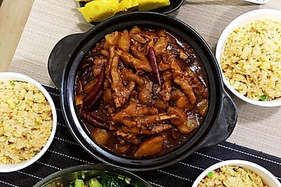 堪比饭店版简单易学家庭版鸡爪煲