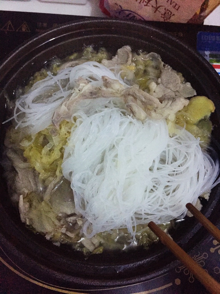 暖心菜 酸菜羊肉砂锅的做法图解6