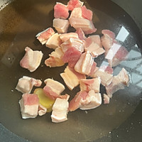 #舌尖上的乡村同款美食#肥而不腻的土豆红烧肉的做法图解2