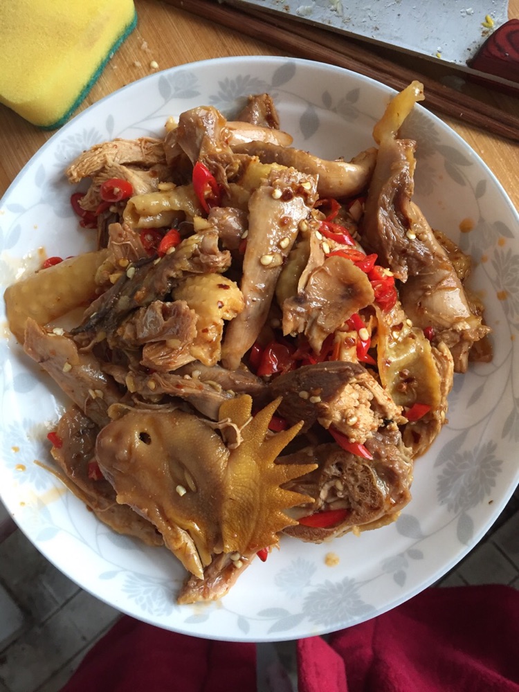 凉拌鸡的做法图解1