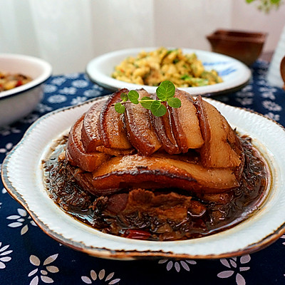 梅干菜蒸肉