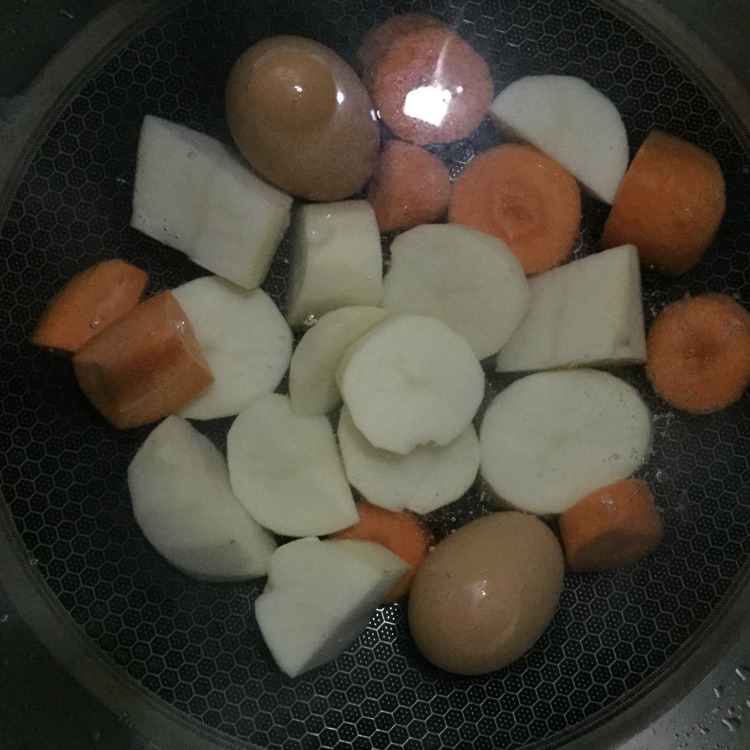 土豆泥沙拉的做法图解1