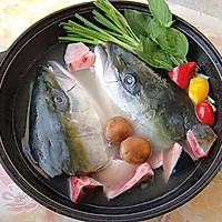鱼头火锅—巴蜀印象火锅的做法图解1