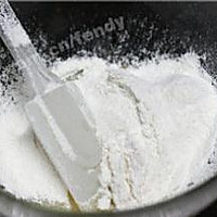 【烘焙基础】——戚风蛋糕蓬松和成功的细节、做法、流程 的做法图解3