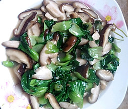 青菜炒蘑菇的做法
