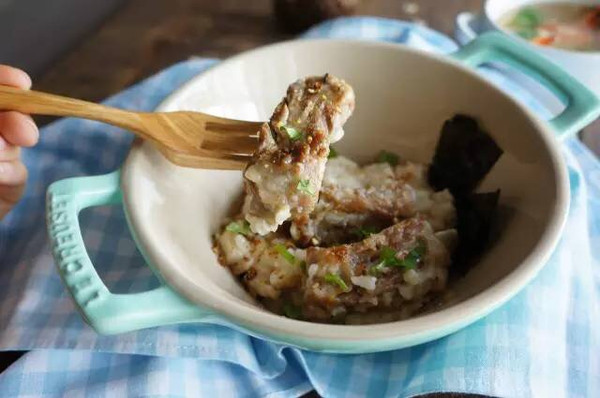 高压锅版·排骨芋头樱花虾焖饭