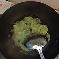 凉拌莴苣的做法图解2