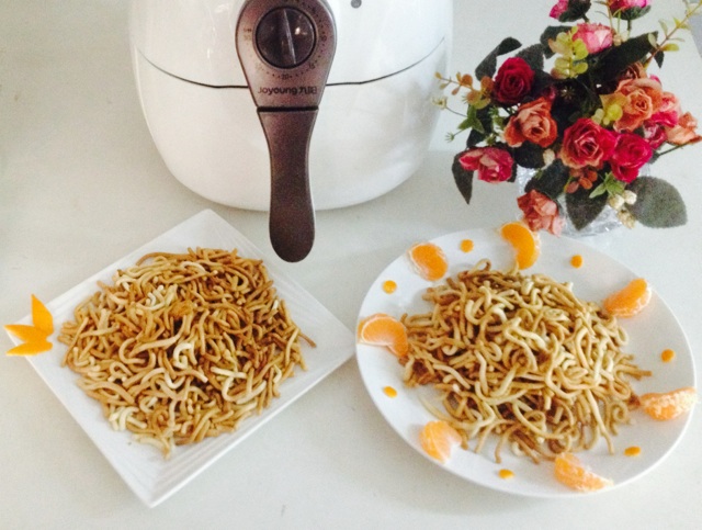 小阳美食----面条嘎嘣脆