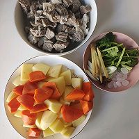 牛肉炖土豆的做法图解1