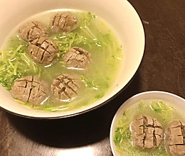 豆苗牛筋丸汤的做法