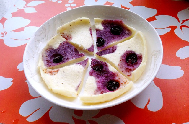 蓝莓酸奶蛋白饼（微波炉版）的做法