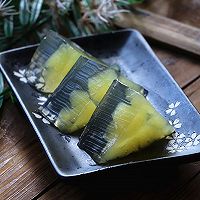 #以美食的名义说爱她#水晶椰子菠萝冻的做法图解2