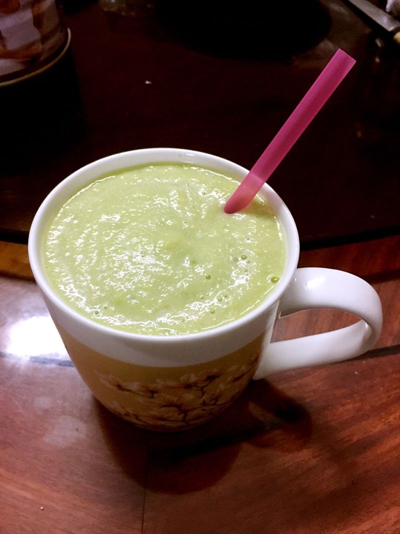 牛油果牛奶奶昔