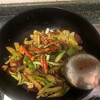 腊肉干锅素菜的做法图解9