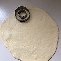甜甜的甜甜圈的做法图解3