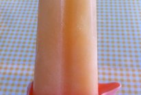 哈密瓜雪糕，哈密瓜果汁，一瓜两吃的做法