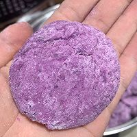 #安佳马苏里拉芝士挑战赛#软糯的紫薯芝士饼，外焦里嫩超拉丝的做法图解5