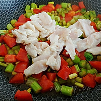 酸辣什锦焖肉片的做法图解3