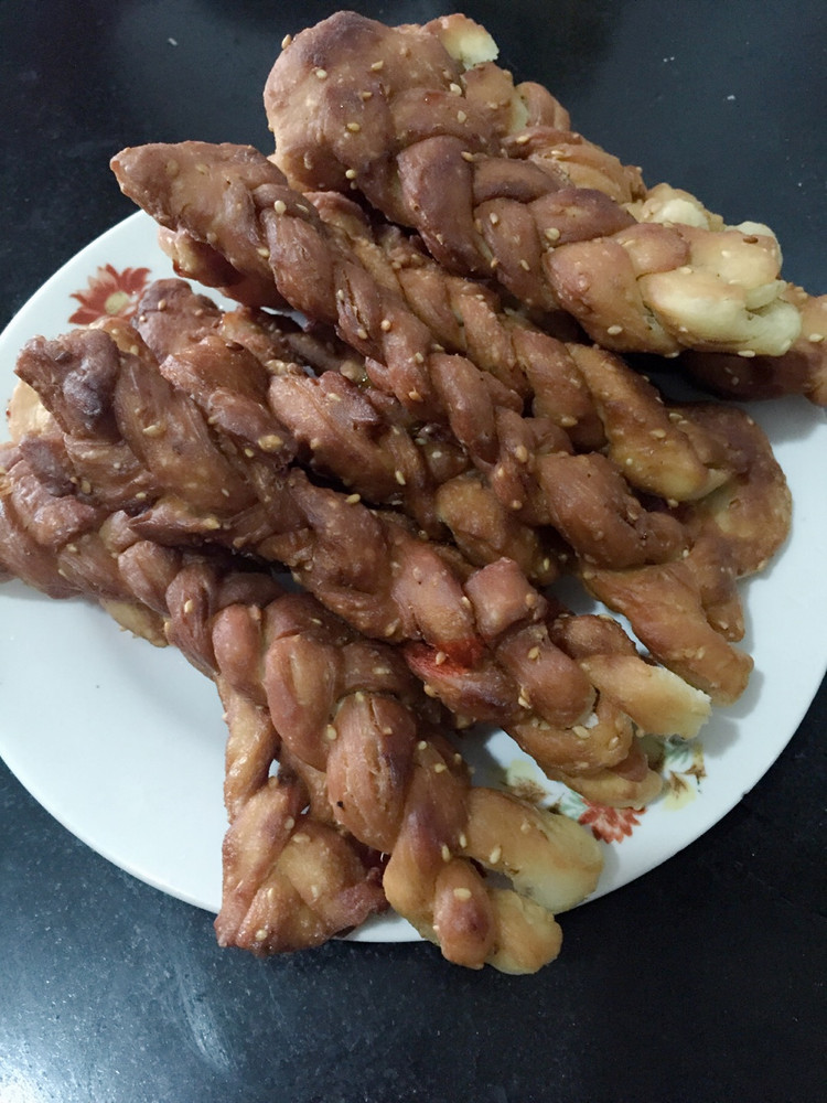 炸蜂蜜麻花的做法