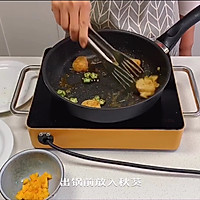 黄油煎扇贝肉佐芒果蜂蜜芥末烧烤酱的做法图解14