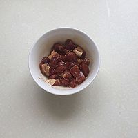 牛肉焖饭的做法图解2