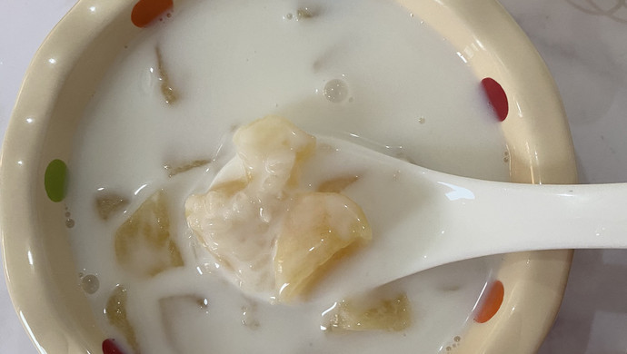 苹果牛奶糯米粥