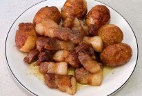 虎皮鸡蛋红烧肉的做法