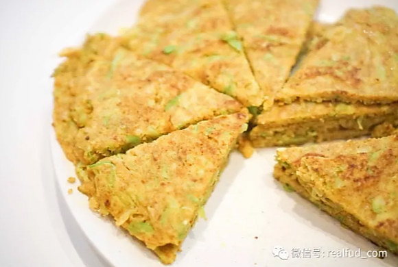 西葫芦姜黄饼