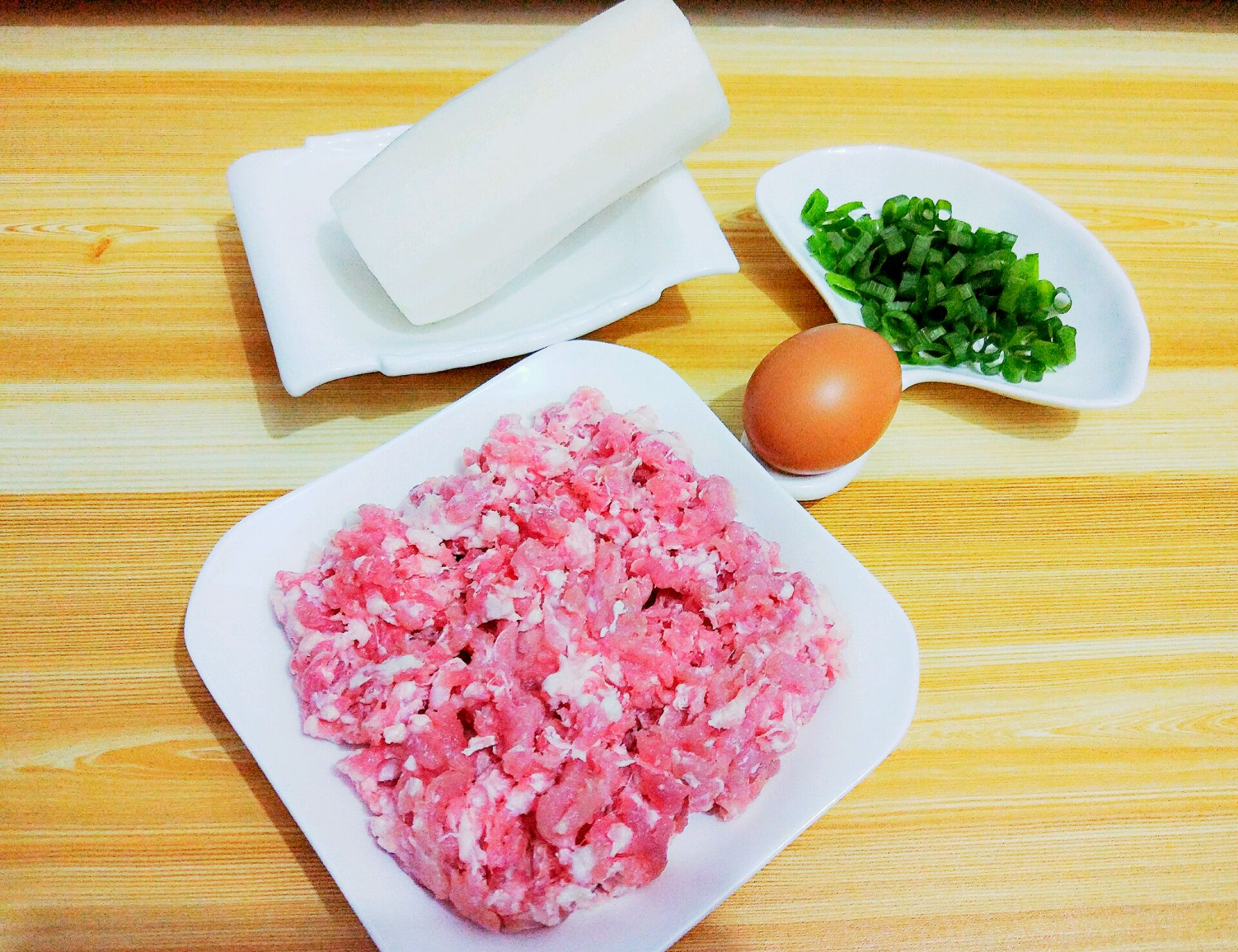 菠菜肉丸丸汤,菠菜肉丸丸汤的家常做法 - 美食杰菠菜肉丸丸汤做法大全