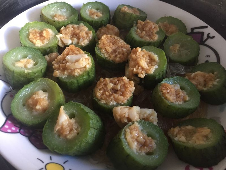 蒜蓉粉丝蒸丝瓜的做法