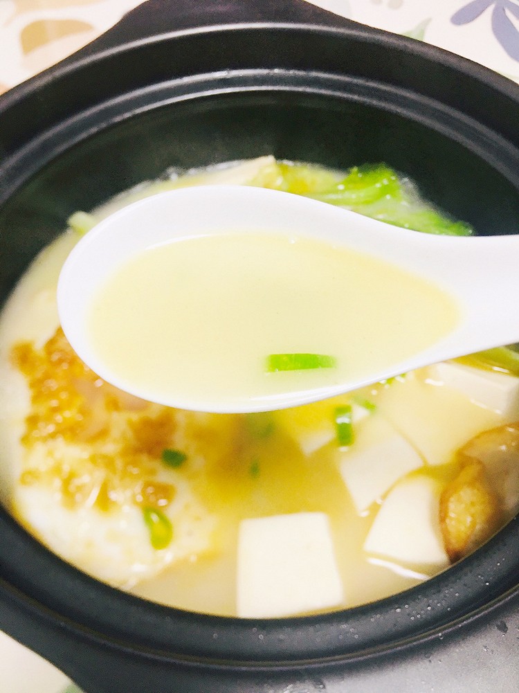 汤汁浓白鲫鱼豆腐汤的做法