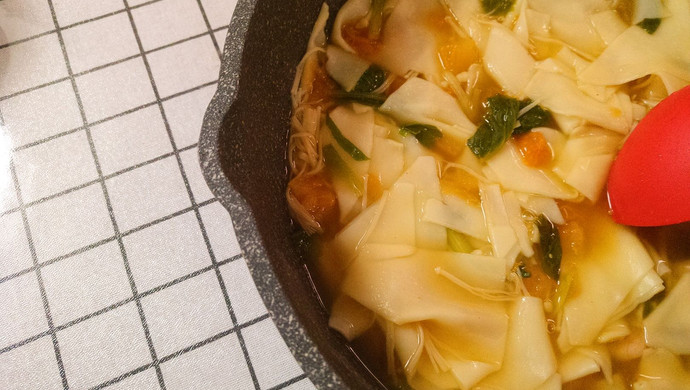 家常面片汤（馄饨皮版）