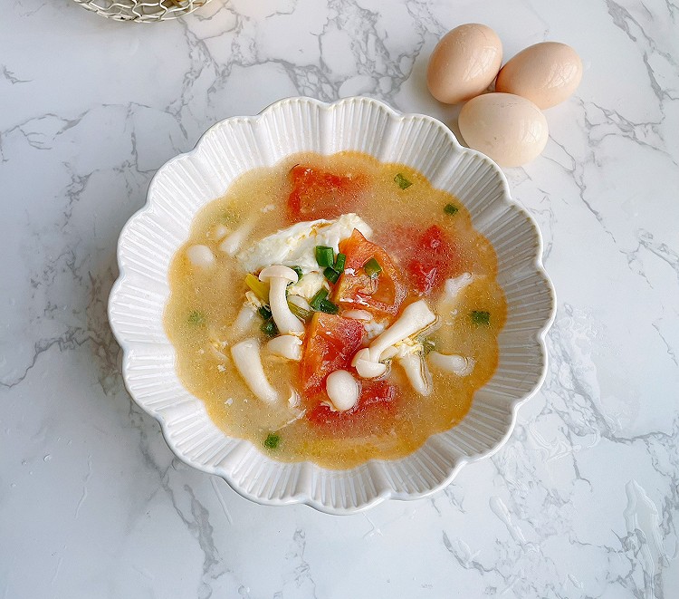 低脂低卡‼️番茄海鲜菇汤的做法