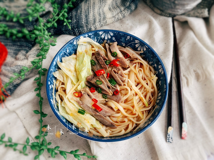 香辣羊肉汤面的做法