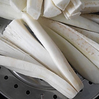清淡蒸茄子的做法图解1