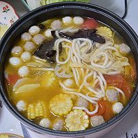 鱼贝鲜汤素菜火锅的做法图解10