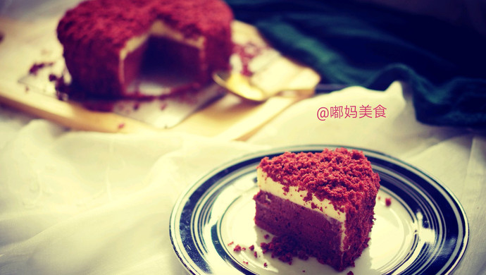 红丝绒双层芝士蛋糕
