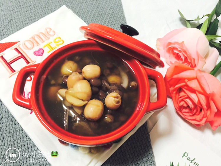 莲子百合红豆汤的做法