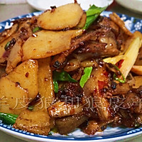 土豆片回锅肉的做法图解10