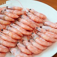 #春日养生局#可爱的虾饺，鸡汁加拿大北极虾饺的做法图解1