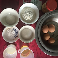 蔓越梅纸杯蛋糕（及肉松纸杯蛋糕）的做法图解1