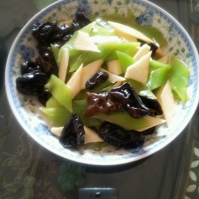 青笋山药木耳