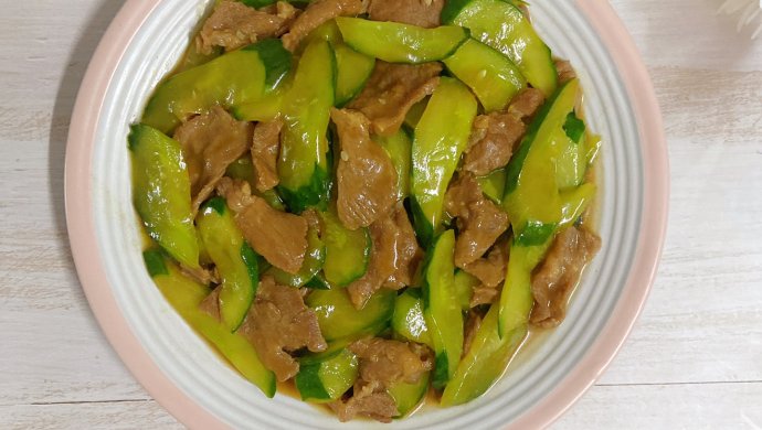 青瓜炒肉