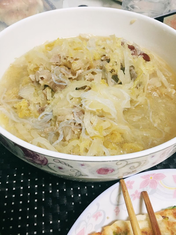 酸菜羊肉粉丝 【东北大锅炖】的做法